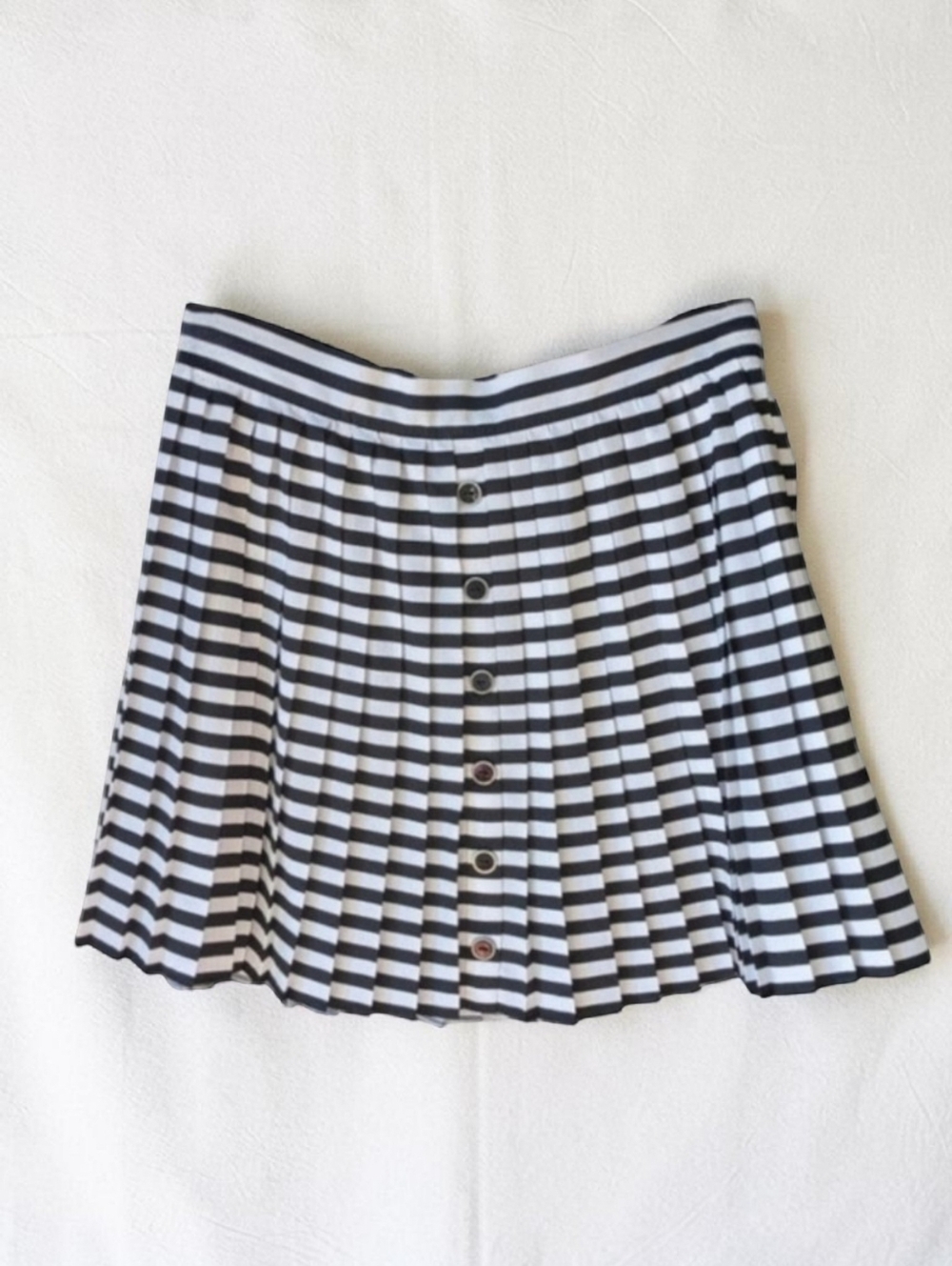 Candie's Striped Pleated Mini Skirt Black & White Retro Dark Acadamia Preppy